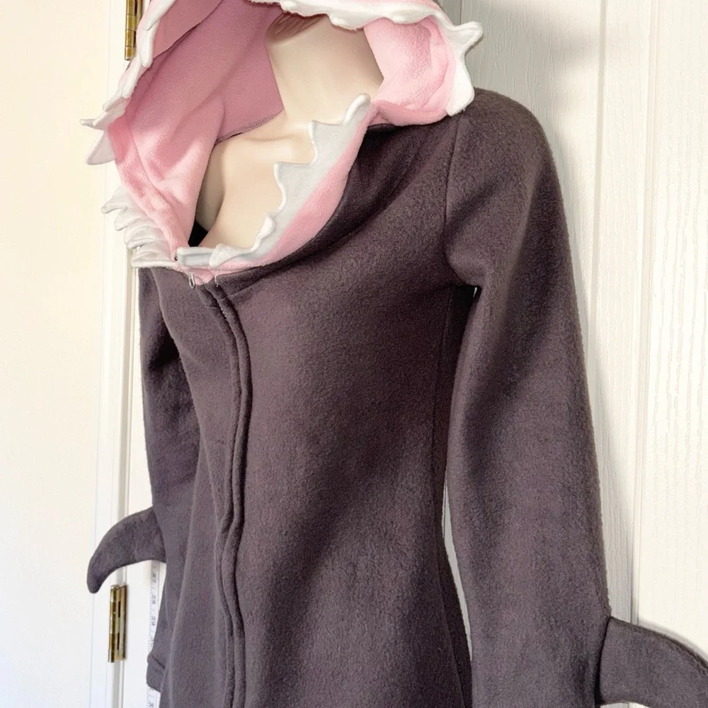 Shark Hoodie with full zipper - Picture 2 of 9